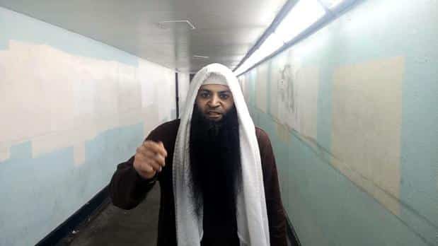 Regno Unito, svelata l'identità di Abu Haleema