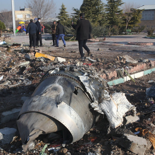 Iran: aereo ucraino abbattuto per errore