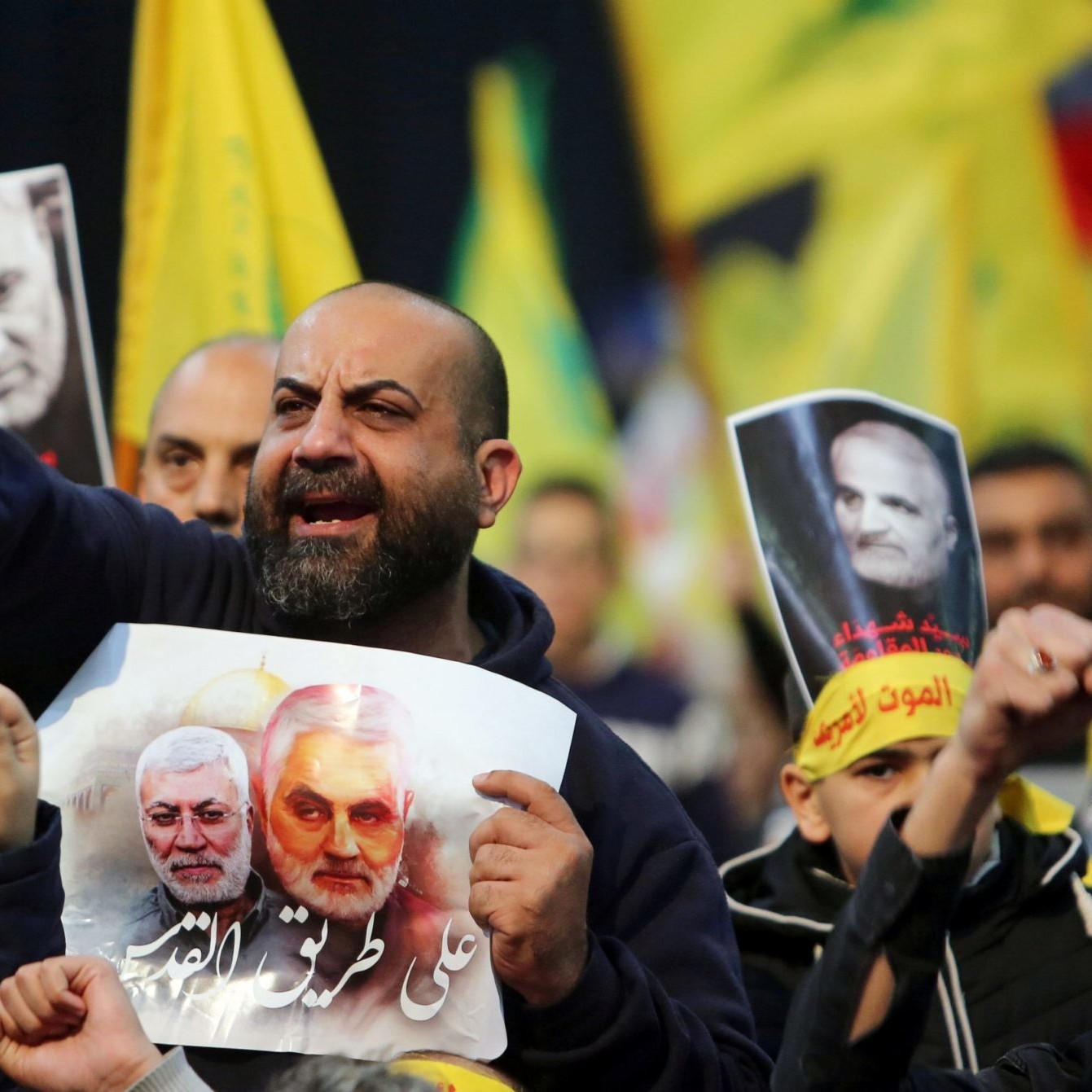 I contatti tra Nuova Ira e Hezbollah per comprare armi