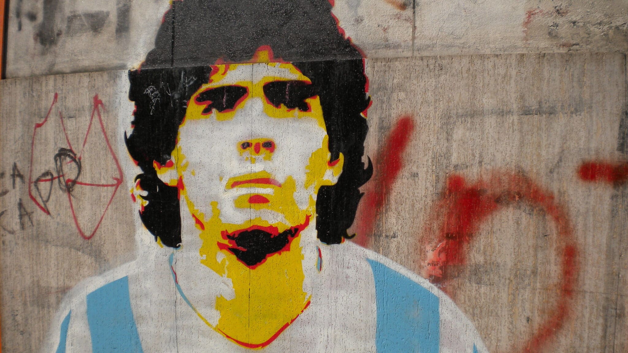 Maradona, pallone e potere